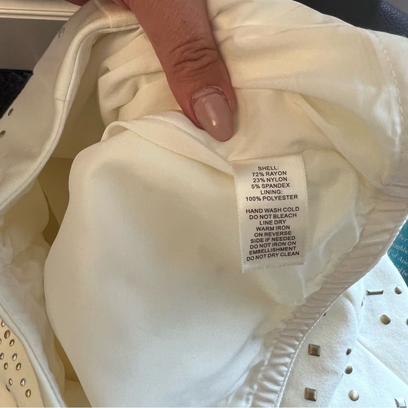 White House Black Market Off White Studded Skirt size 2 - Picture 6 of 11